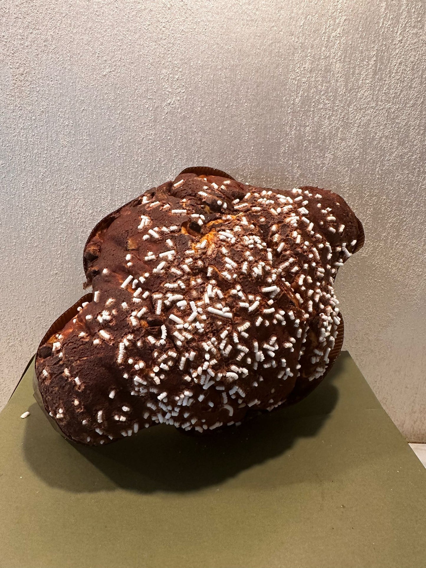 Colomba pera e cioccolato
